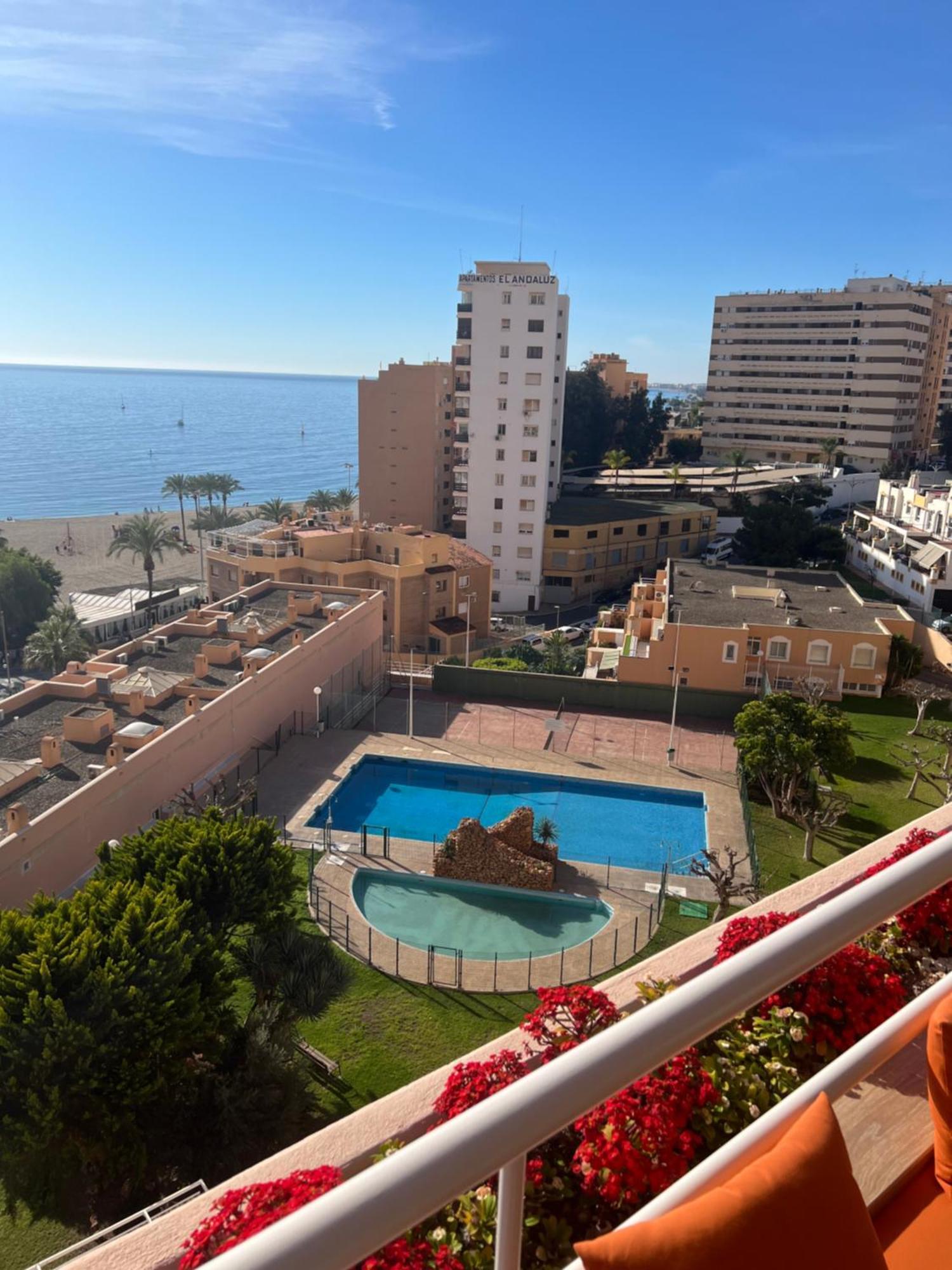 Atico 1ª Linea De Playa En Puerto De Aguadulce Lägenhet Almería Exteriör bild